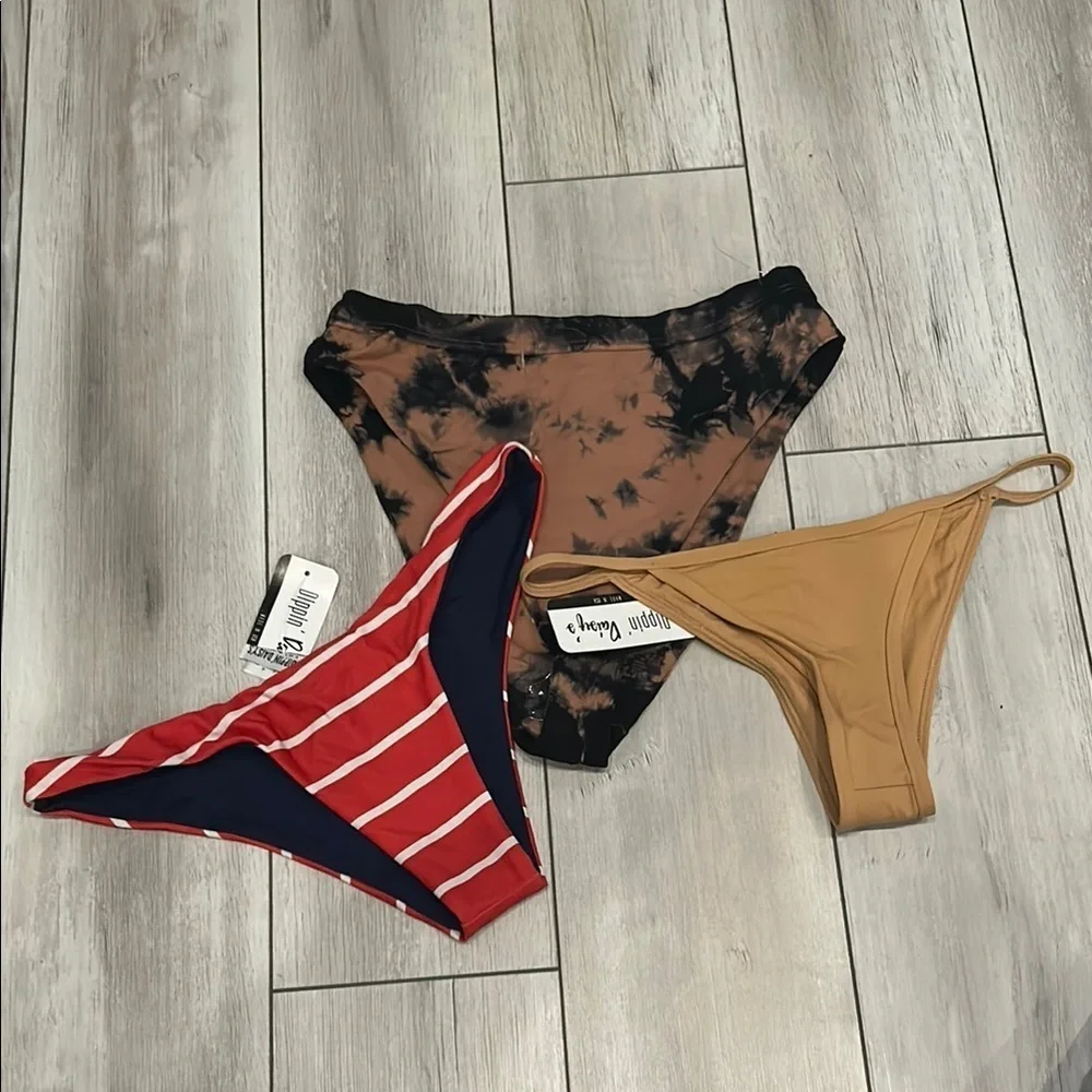 Dippin’ Daisy’s bundle of 3 size medium bikini swim bottoms NWT